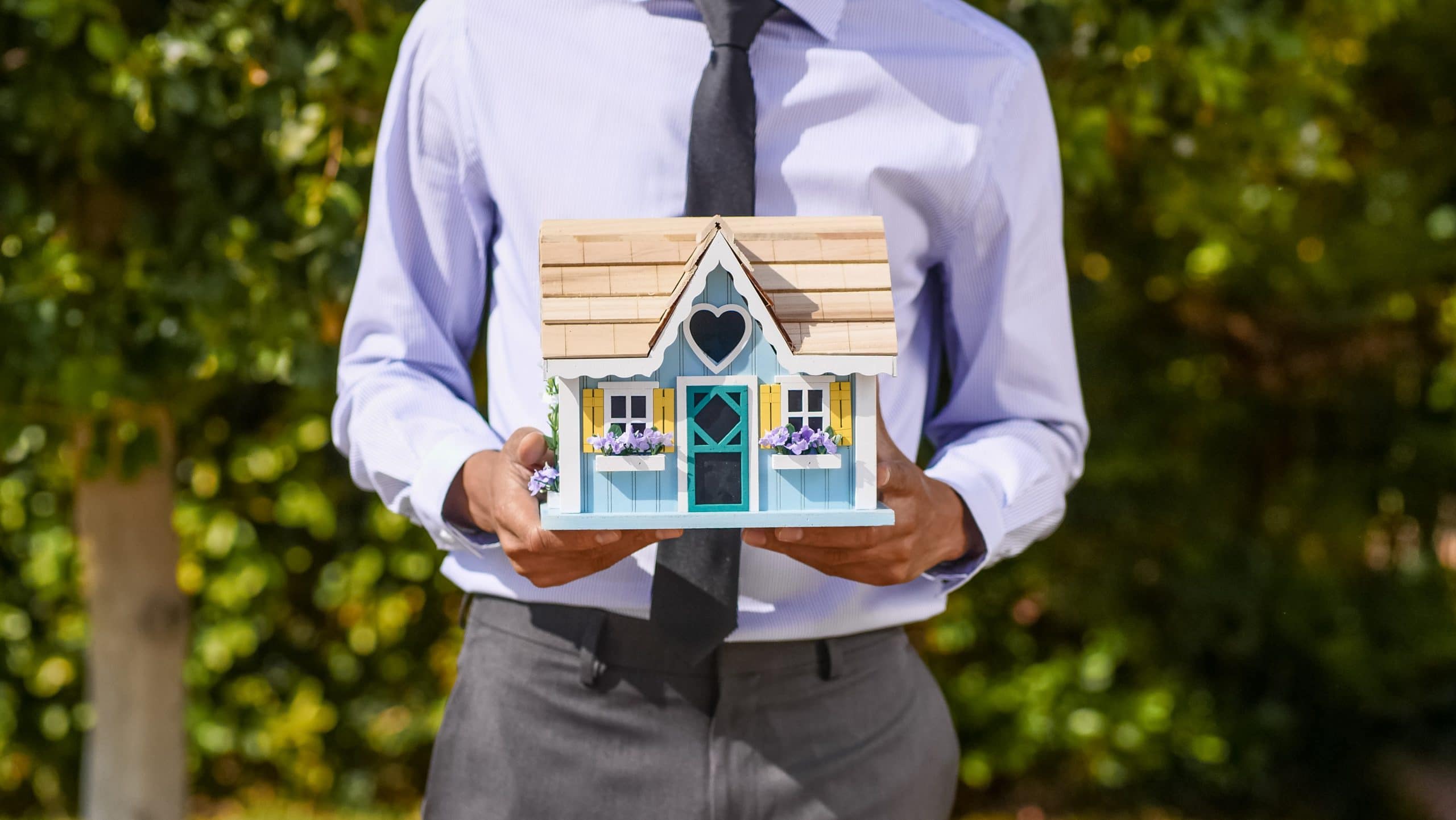 Should You Get an FHA Mortgage Loan?
